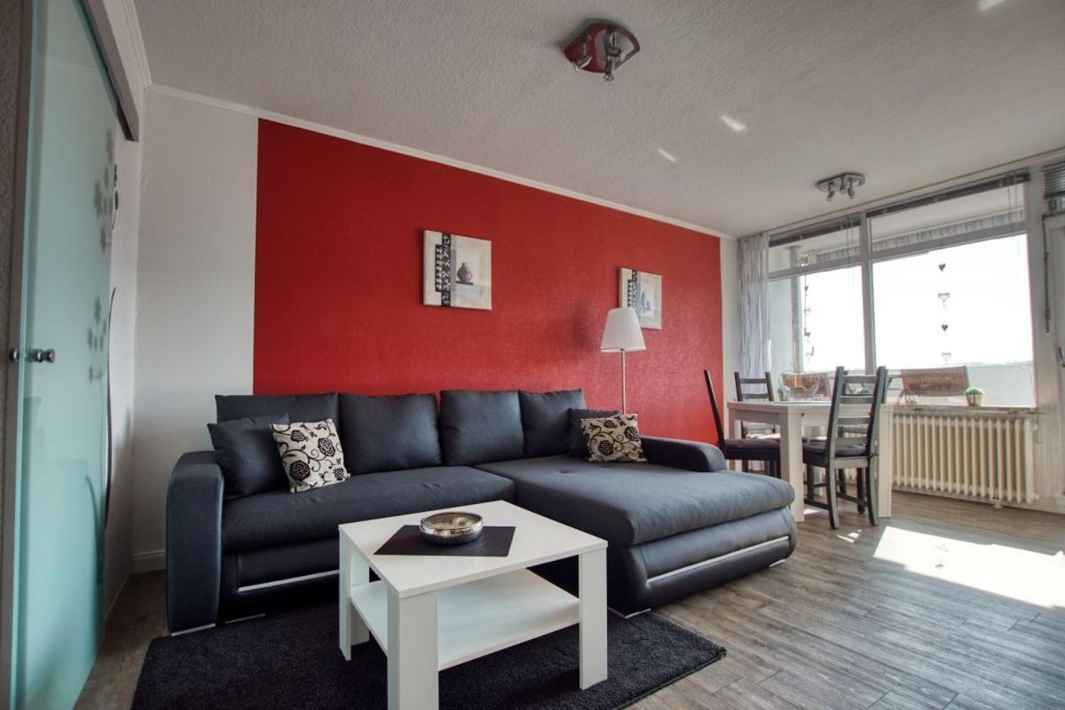 - Haus A, App 0a0408 Apartment *
